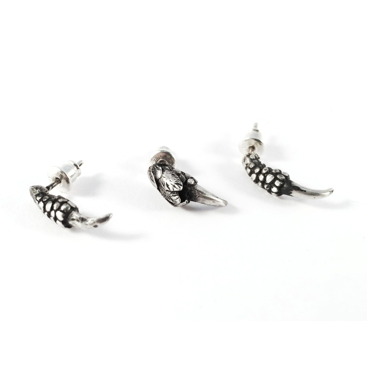 Stud earrings set