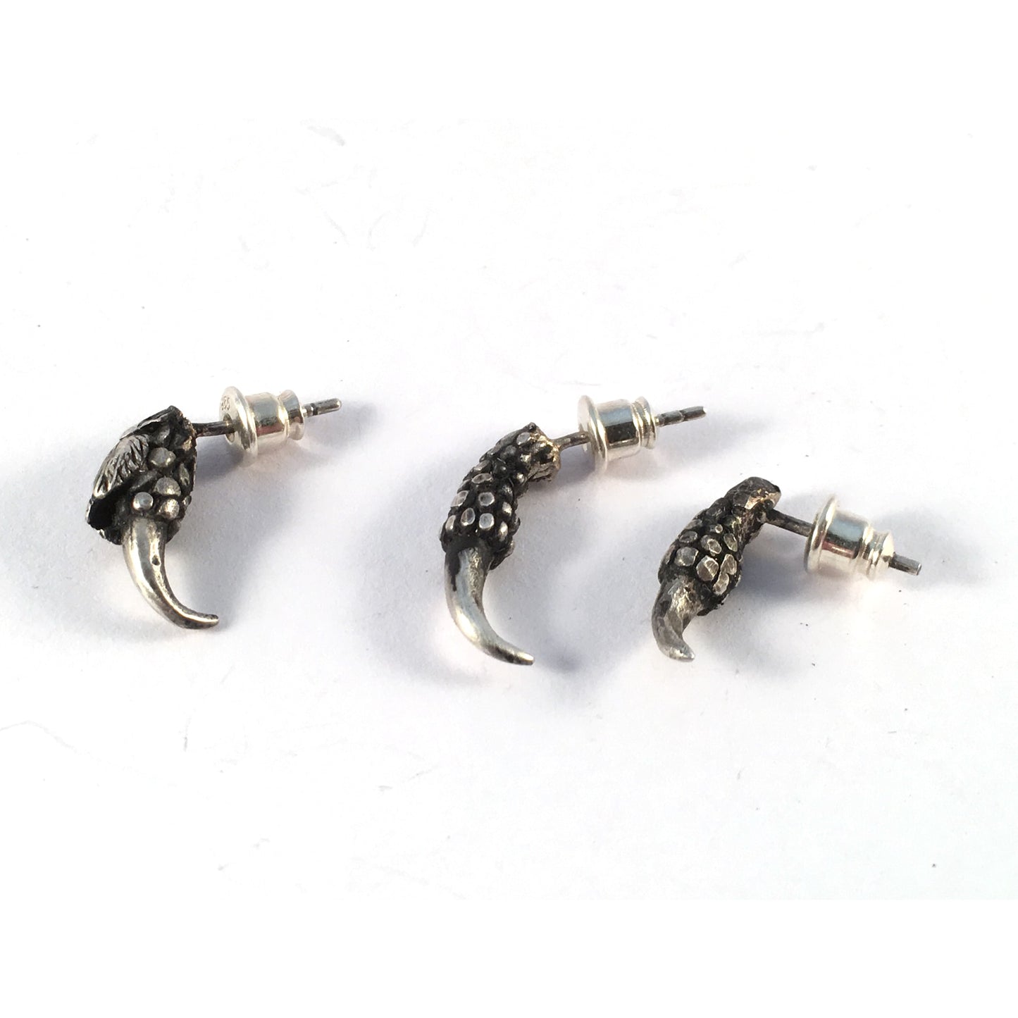 Stud earrings set