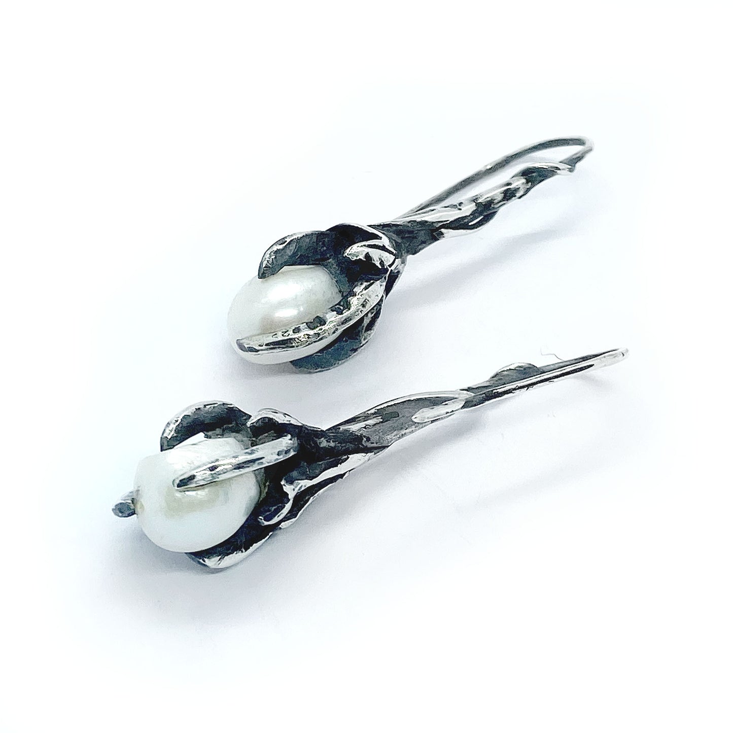Silver and pearl earrings