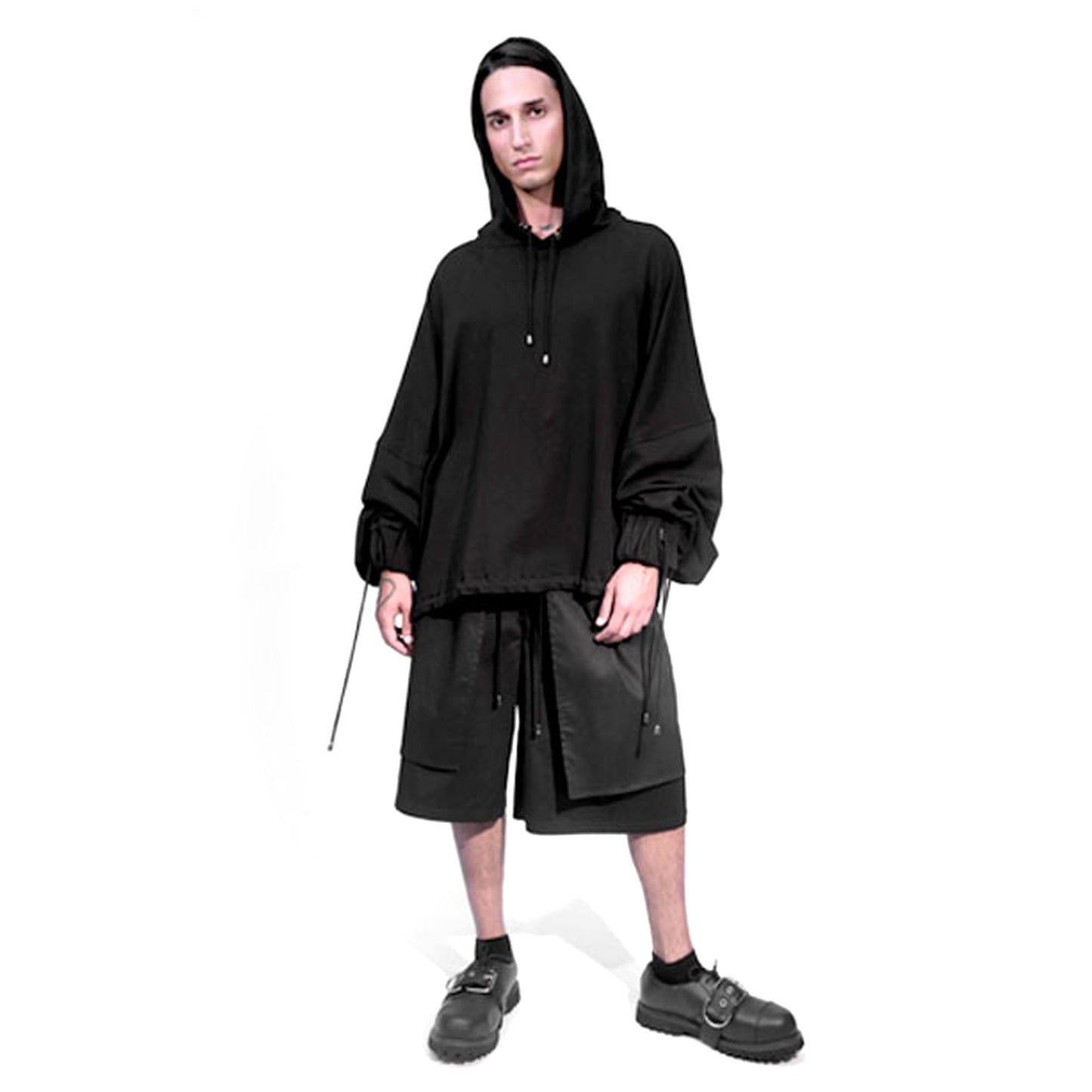 Black Hoodie Oversize. Dark fashion