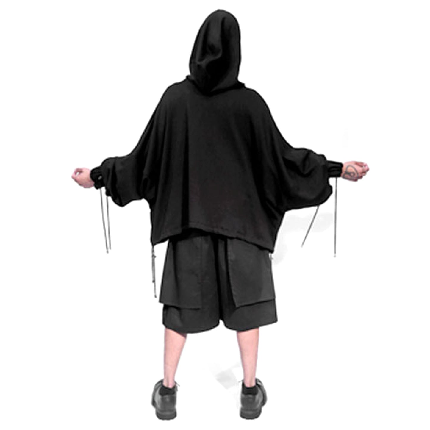Black Hoodie Oversize. Dark fashion