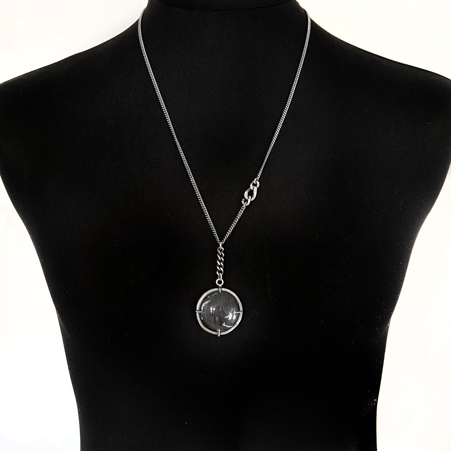 Aitne Magnifying Glass Pendant