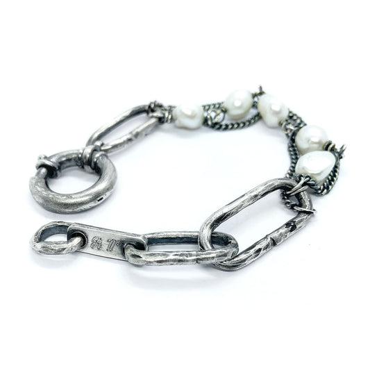 Silver and pearl bracelet